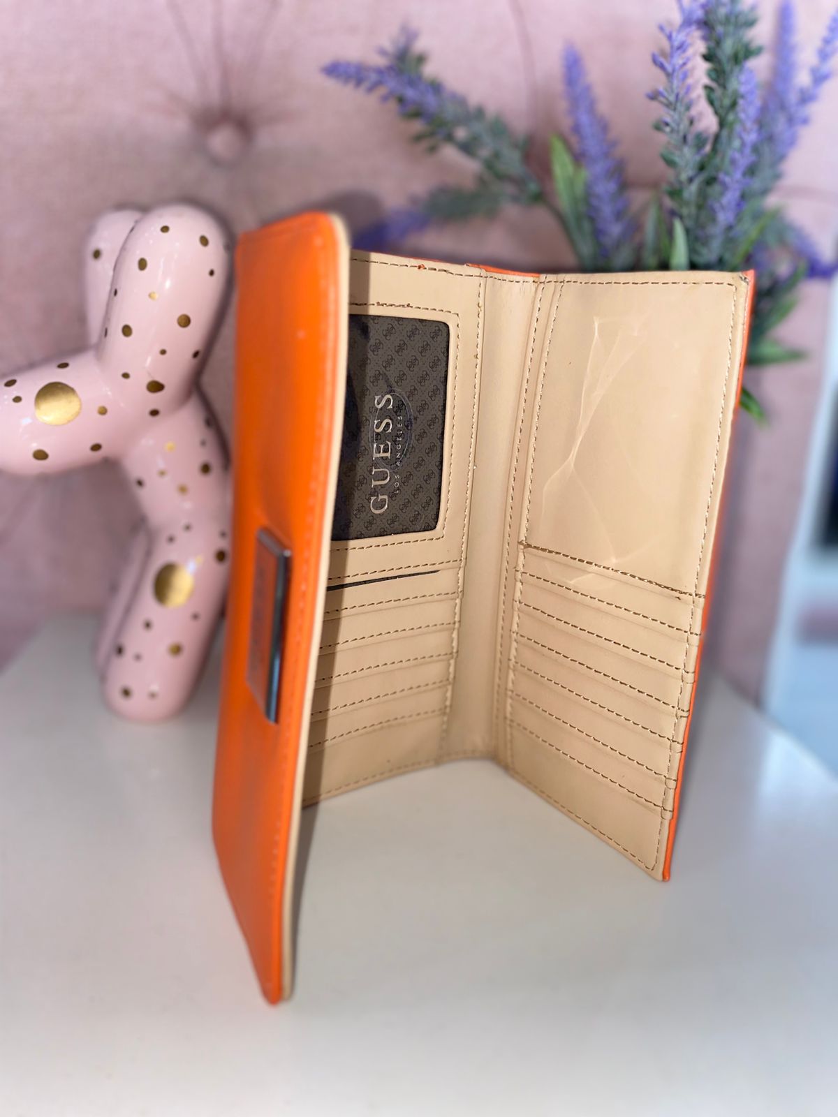 Billetera naranja