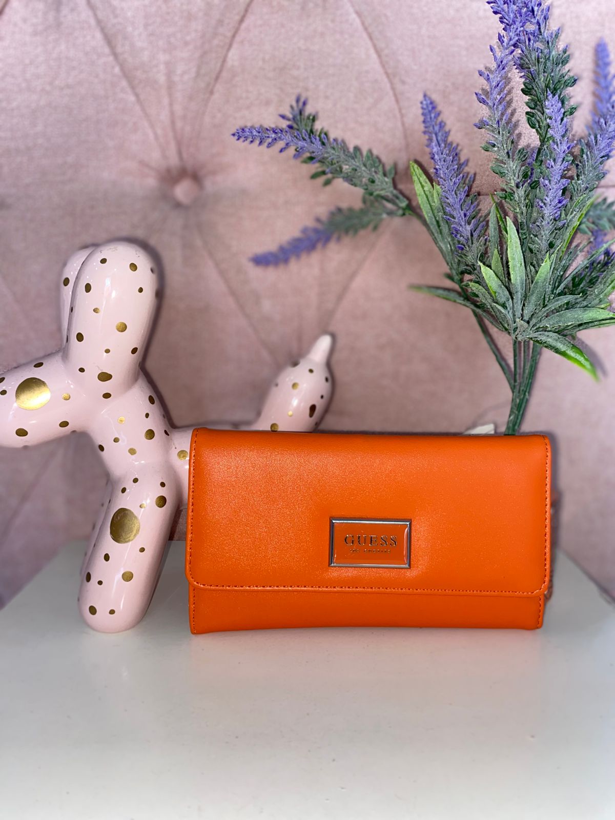 Billetera naranja