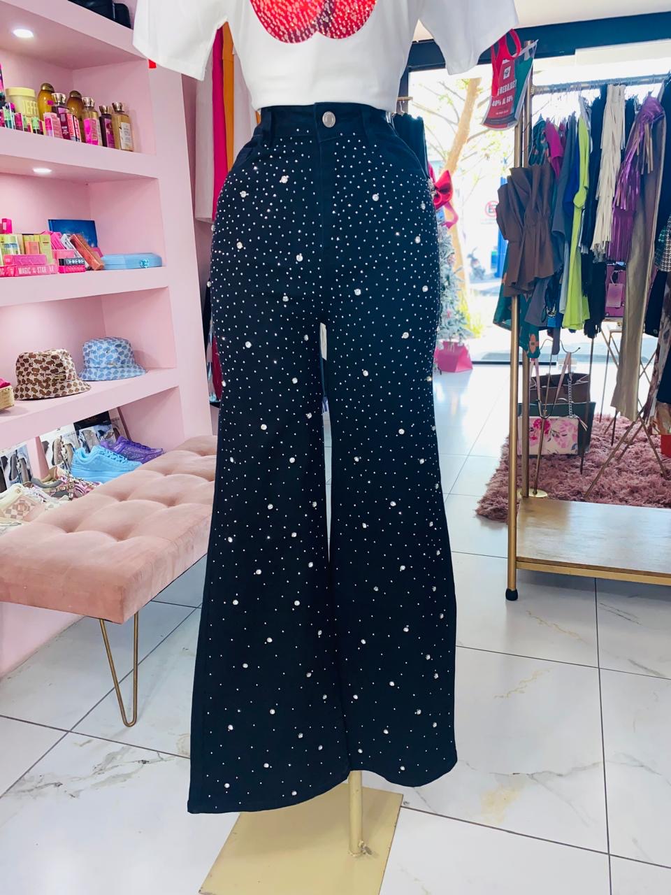 Jeans negro con pedrería