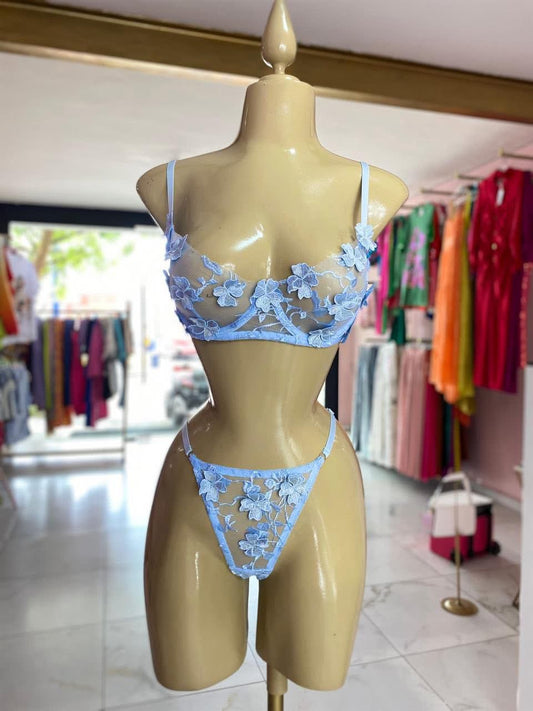 Lencería azul