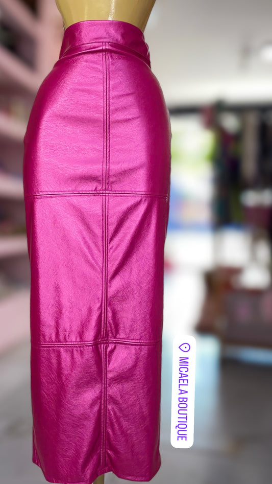 Falda larga metálica