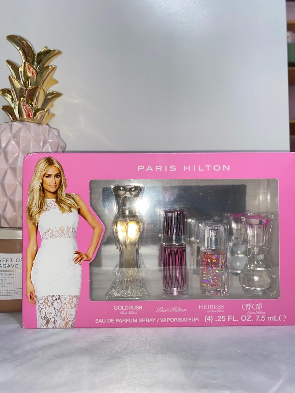 Set Paris Hilton