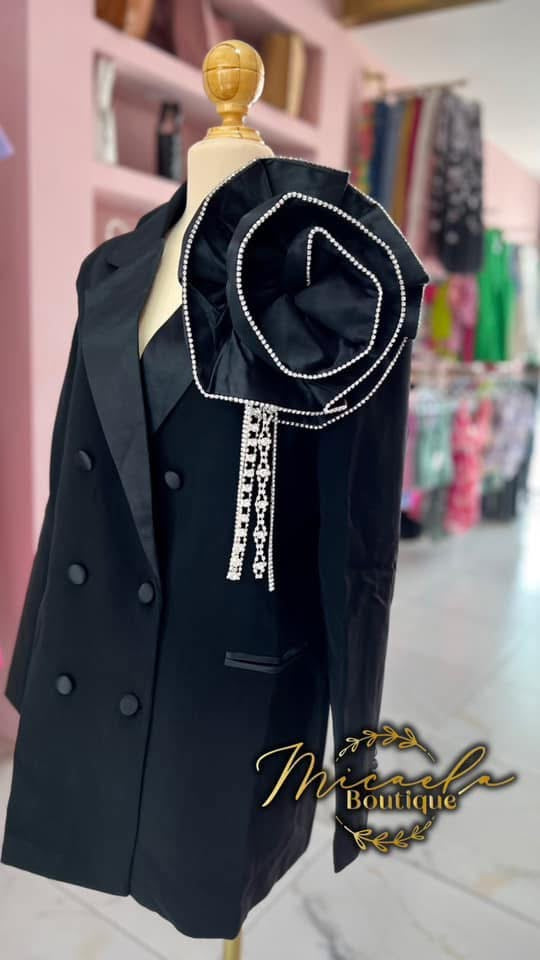 Vestido tipo Esmoquin